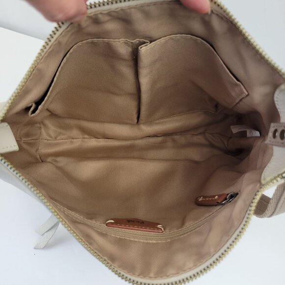 The Sak Leather Crossbody Bag With Adjustable Strap & Zip Closure Stone & Blush - Picture 6 of 15